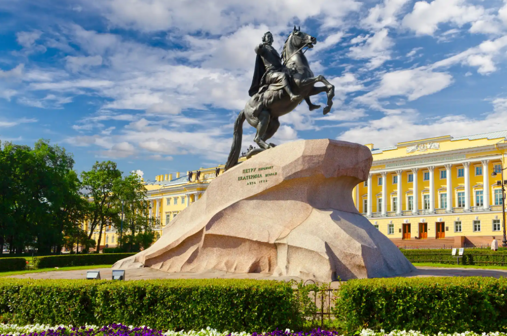 Свидание с Петербургом — пять маршрутов выходного дня по Северной столице